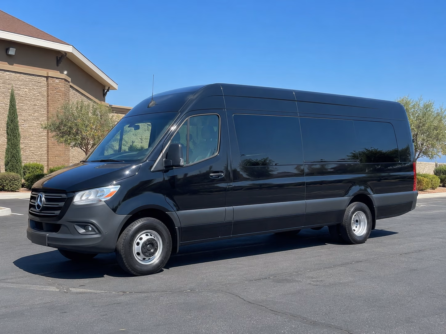 longmont airport transportation
